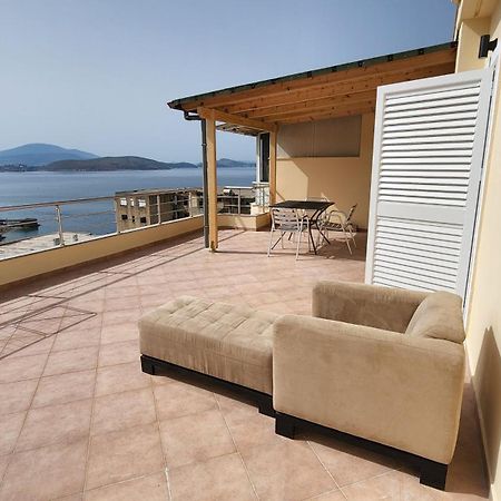 Glen'S Rooftop Sarandë 외부 사진