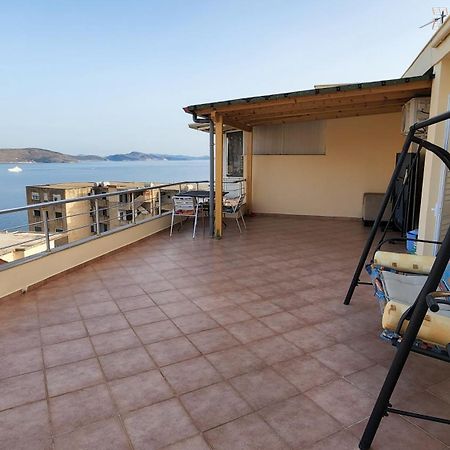 Glen'S Rooftop Sarandë 외부 사진