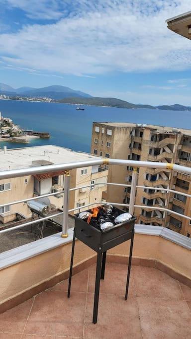 Glen'S Rooftop Sarandë 외부 사진