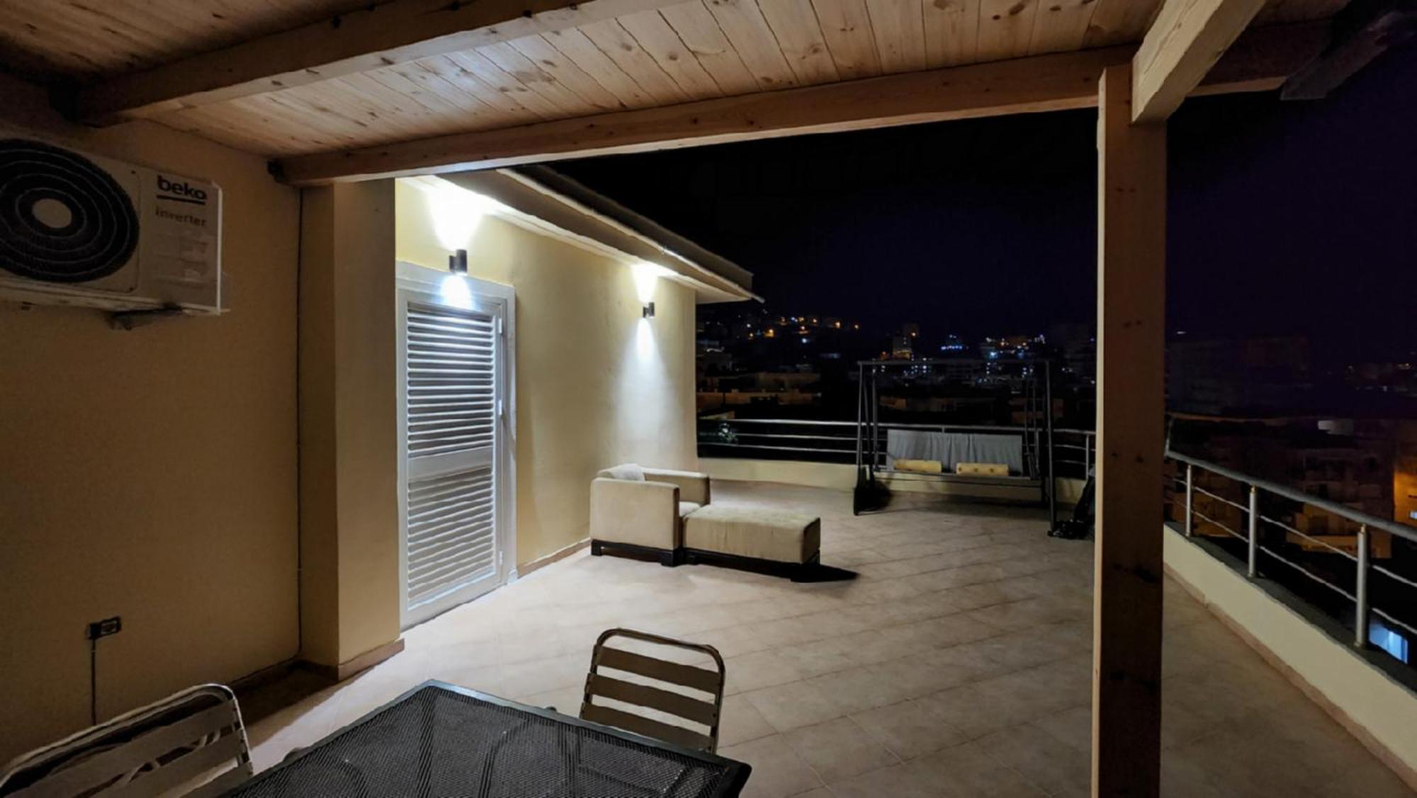 Glen'S Rooftop Sarandë 외부 사진